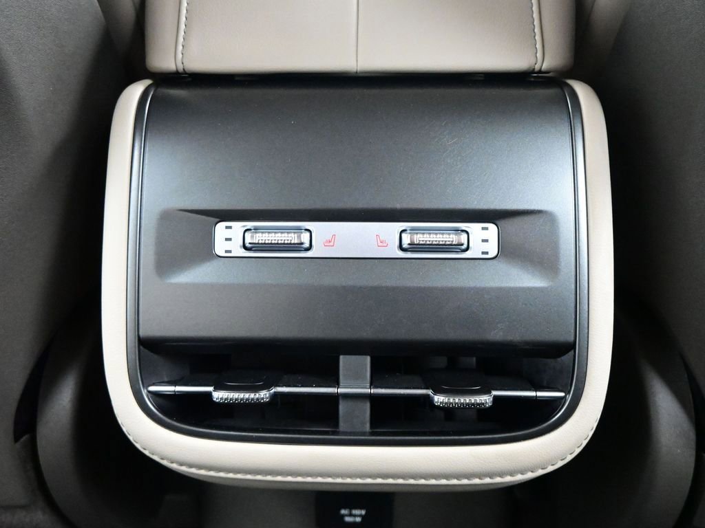 Used 2025 Lincoln Nautilus Reserve w/ Jet Appearance Package AWD/4WD image 24