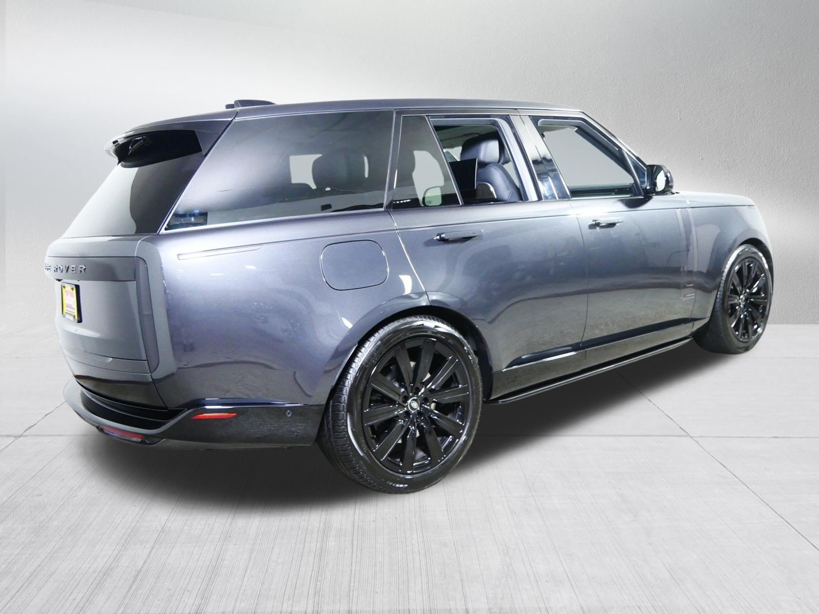 Used 2024 Land Rover Range Rover Autobiography AWD/4WD image 7