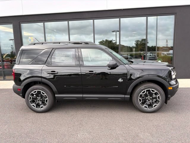 New 2026 Ford Bronco Sport Outer Banks AWD/4WD image 2