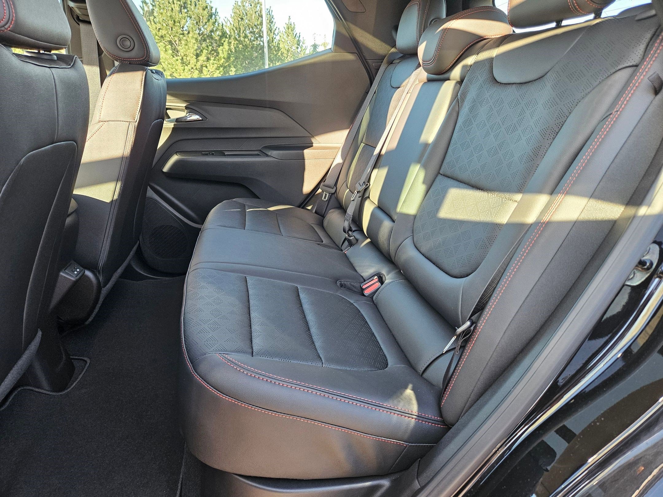 New 2027 Chevrolet Bolt RS w/ Technology Package image 16