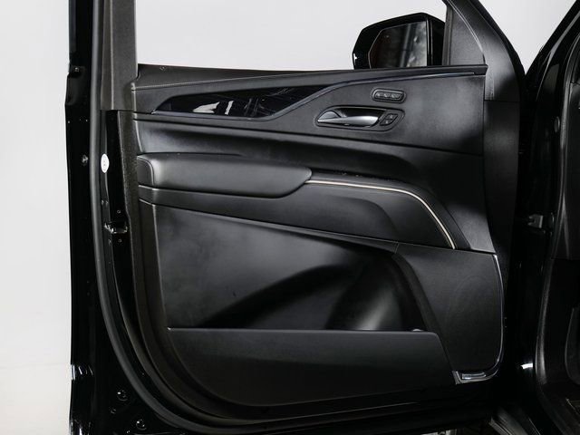 Used 2023 Cadillac Escalade Sport w/ Touring Package AWD/4WD image 28
