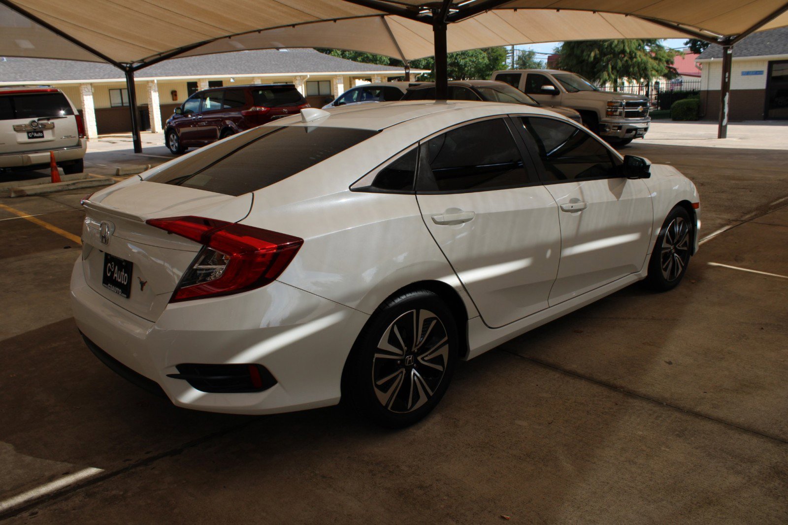 Used 2017 Honda Civic EX-T image 7
