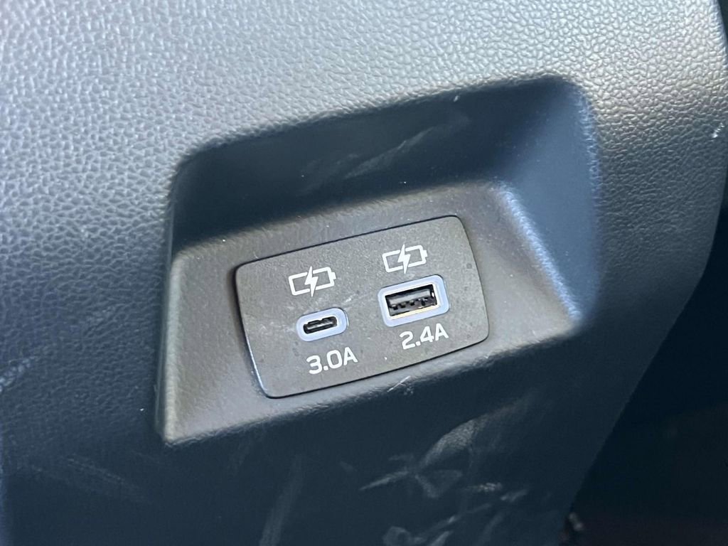 Used 2024 Subaru Crosstrek 2.0i Premium image 14