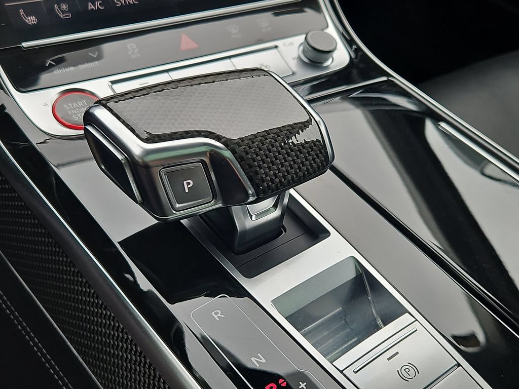 Certified 2023 Audi S8 AWD/4WD image 33