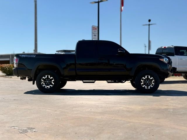 Used 2023 Toyota Tacoma TRD Off-Road image 8