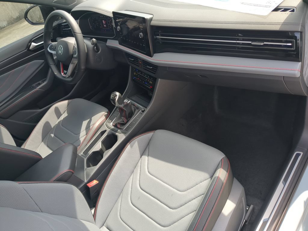 New 2026 Volkswagen Jetta GLI Autobahn FWD image 10