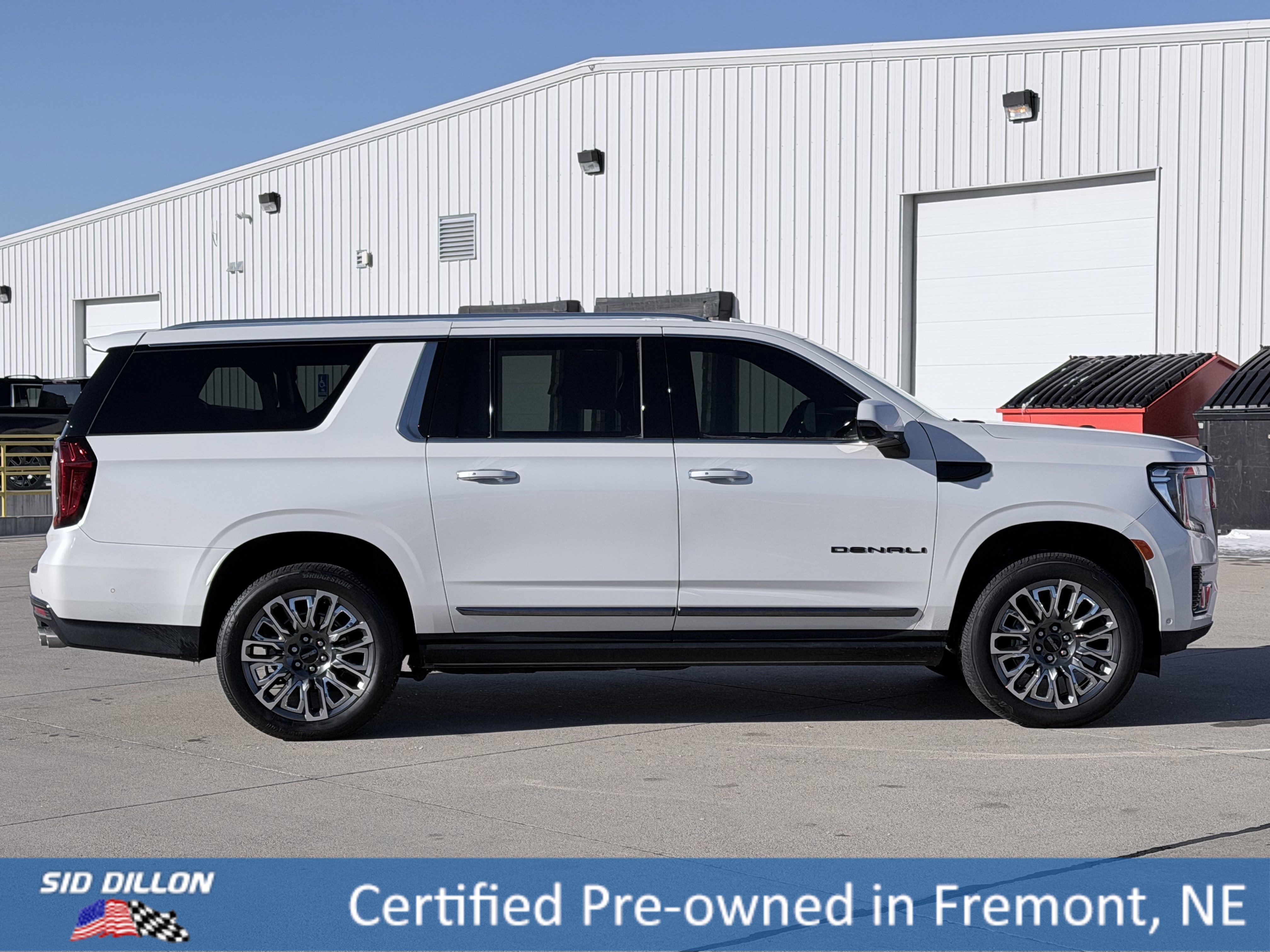 Certified 2024 GMC Yukon XL Denali Ultimate image 3