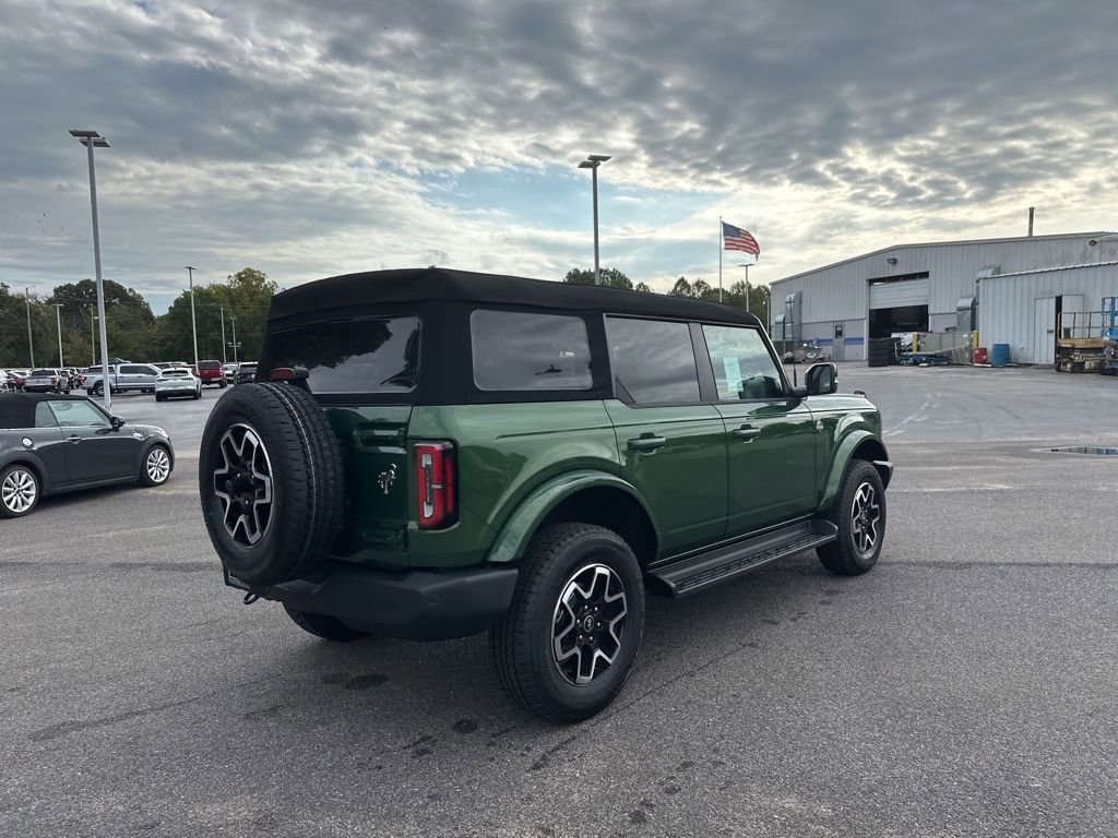 New 2025 Ford Bronco Outer Banks image 10
