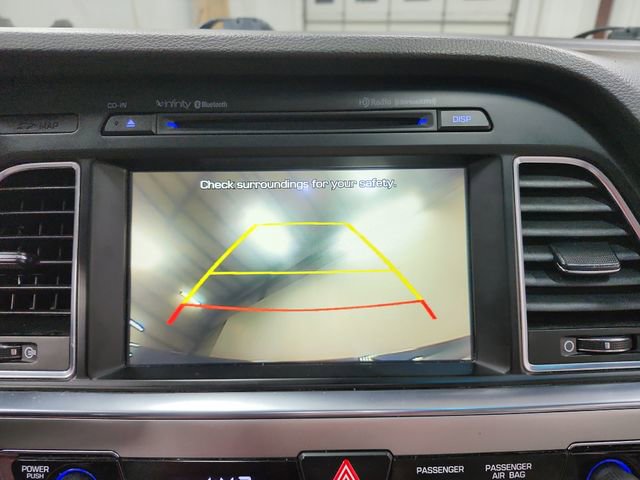 Used 2016 Hyundai Sonata Limited w/ Option Group 04 image 31