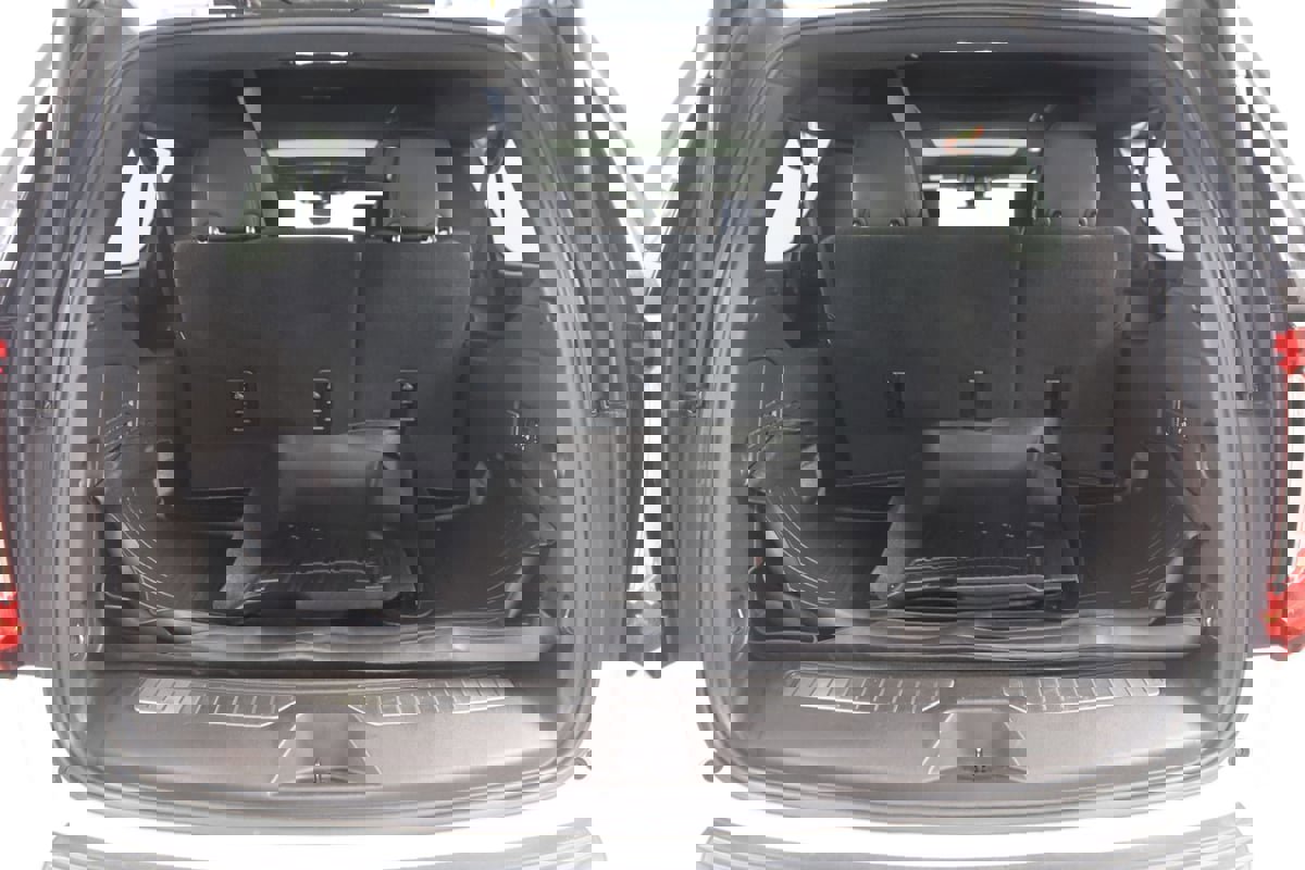 Used 2021 GMC Yukon XL Denali w/ Advanced Technology Package image 55