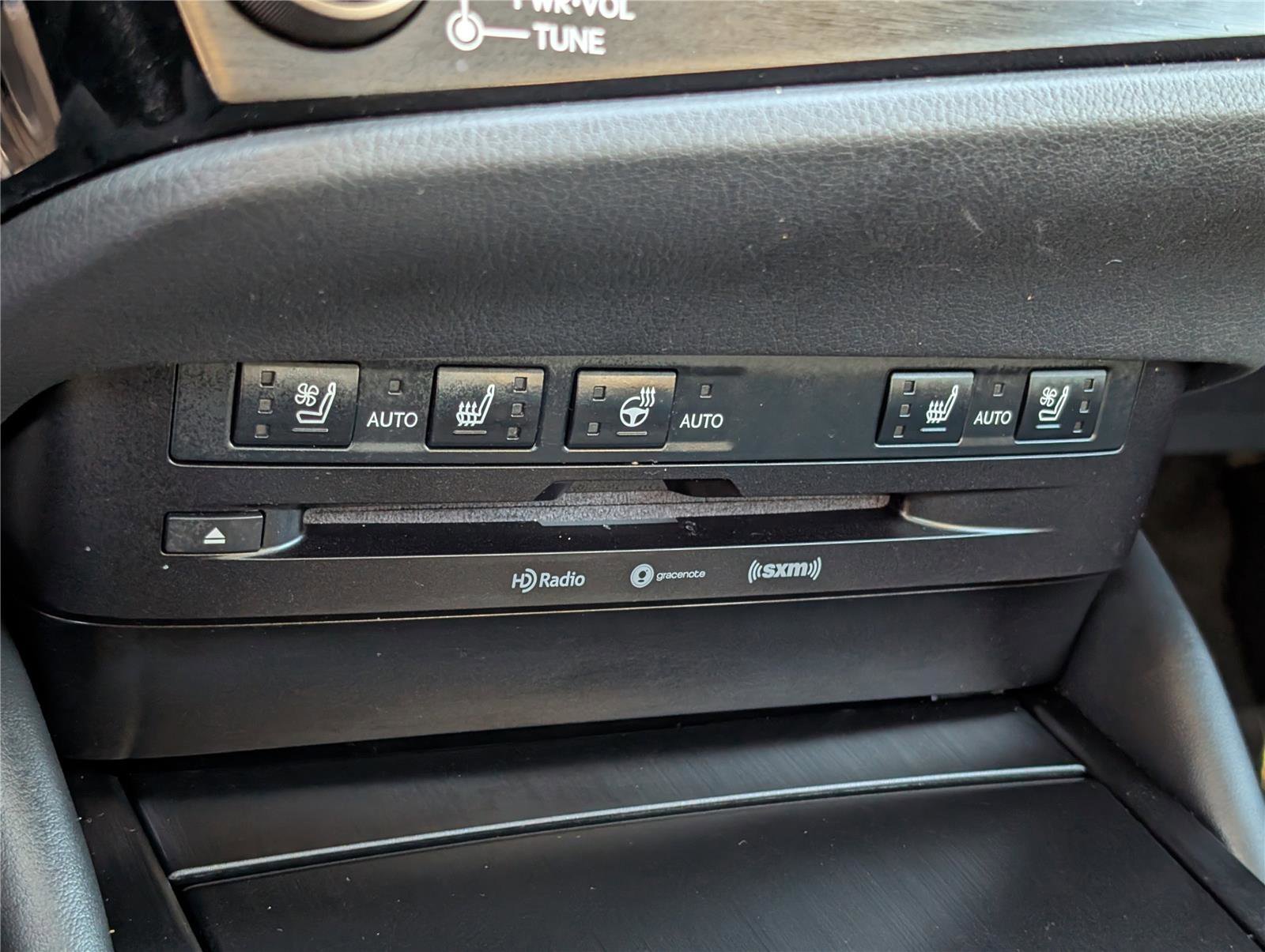 Certified 2022 Lexus ES 350 w/ Premium Package image 26