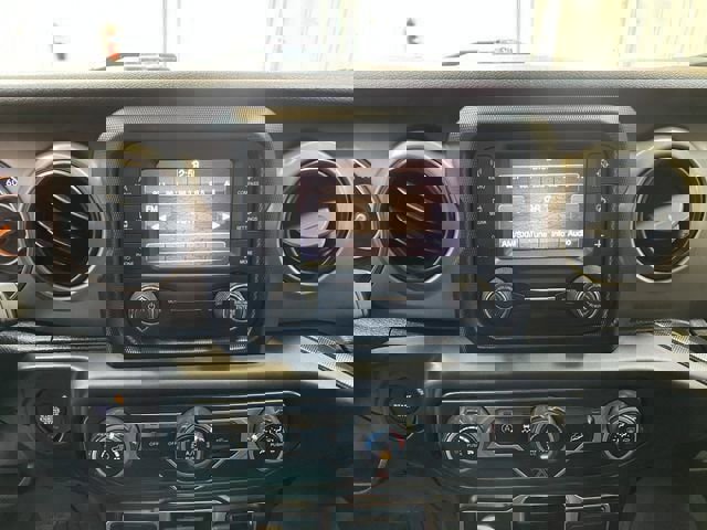 Used 2020 Jeep Wrangler Sport image 36