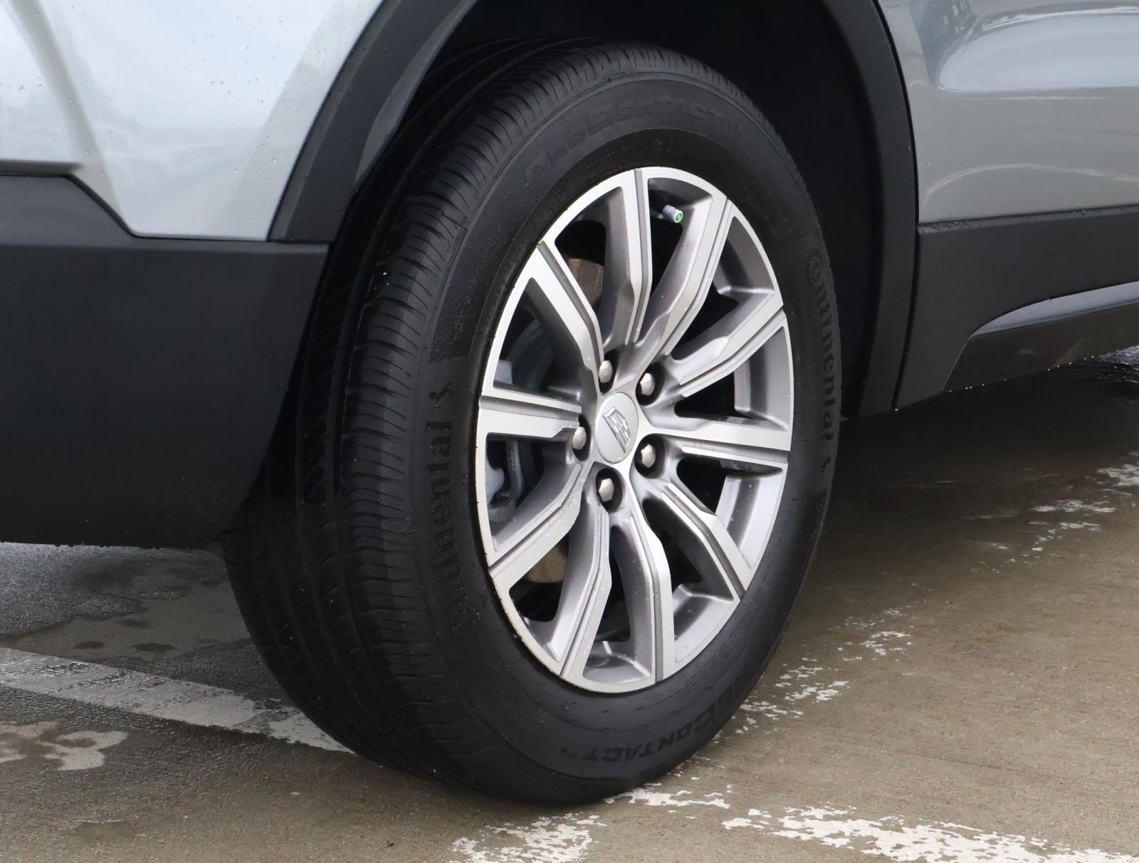 Used 2023 Cadillac XT4 Sport FWD image 12