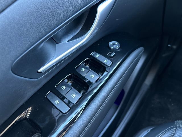 Certified 2022 Hyundai Tucson Limited w/ Winter Package AWD/4WD image 11