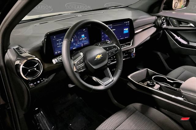 Used 2026 Chevrolet Equinox LT image 17