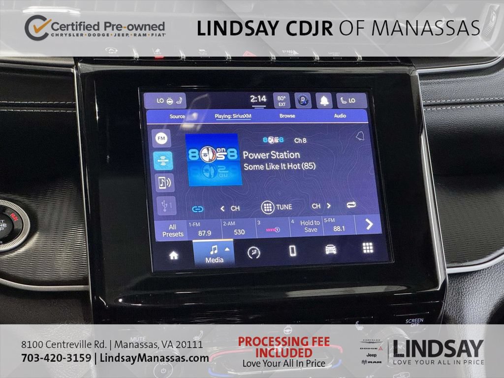 Used 2023 Jeep Grand Cherokee Laredo w/ Luxury Tech Group I AWD/4WD image 24