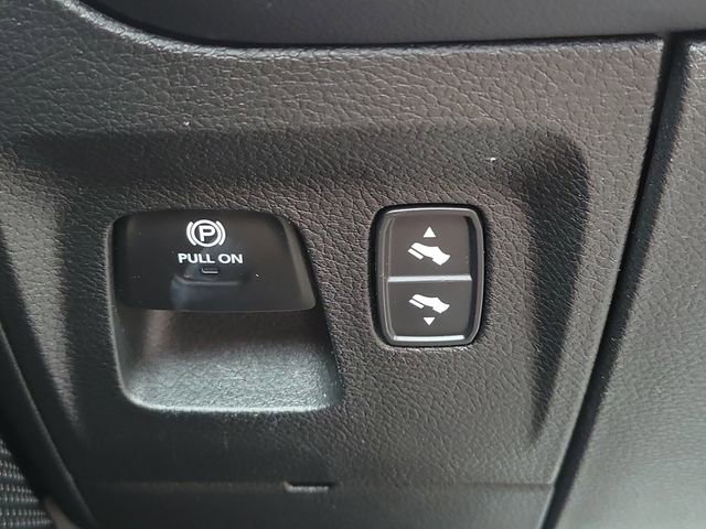 Used 2023 RAM 1500 Limited image 28