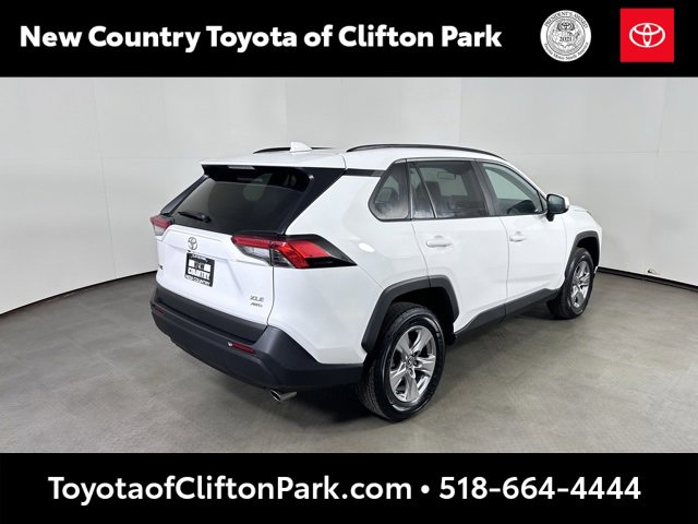 Used 2023 Toyota RAV4 XLE image 3
