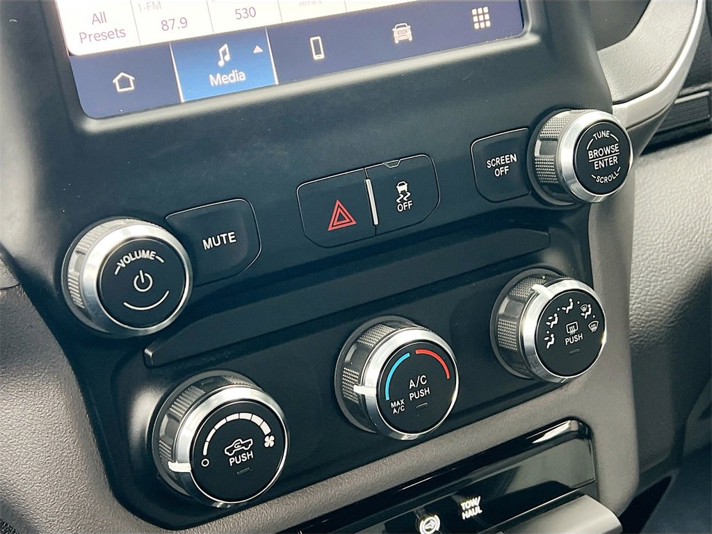 Used 2024 RAM 2500 Big Horn image 15