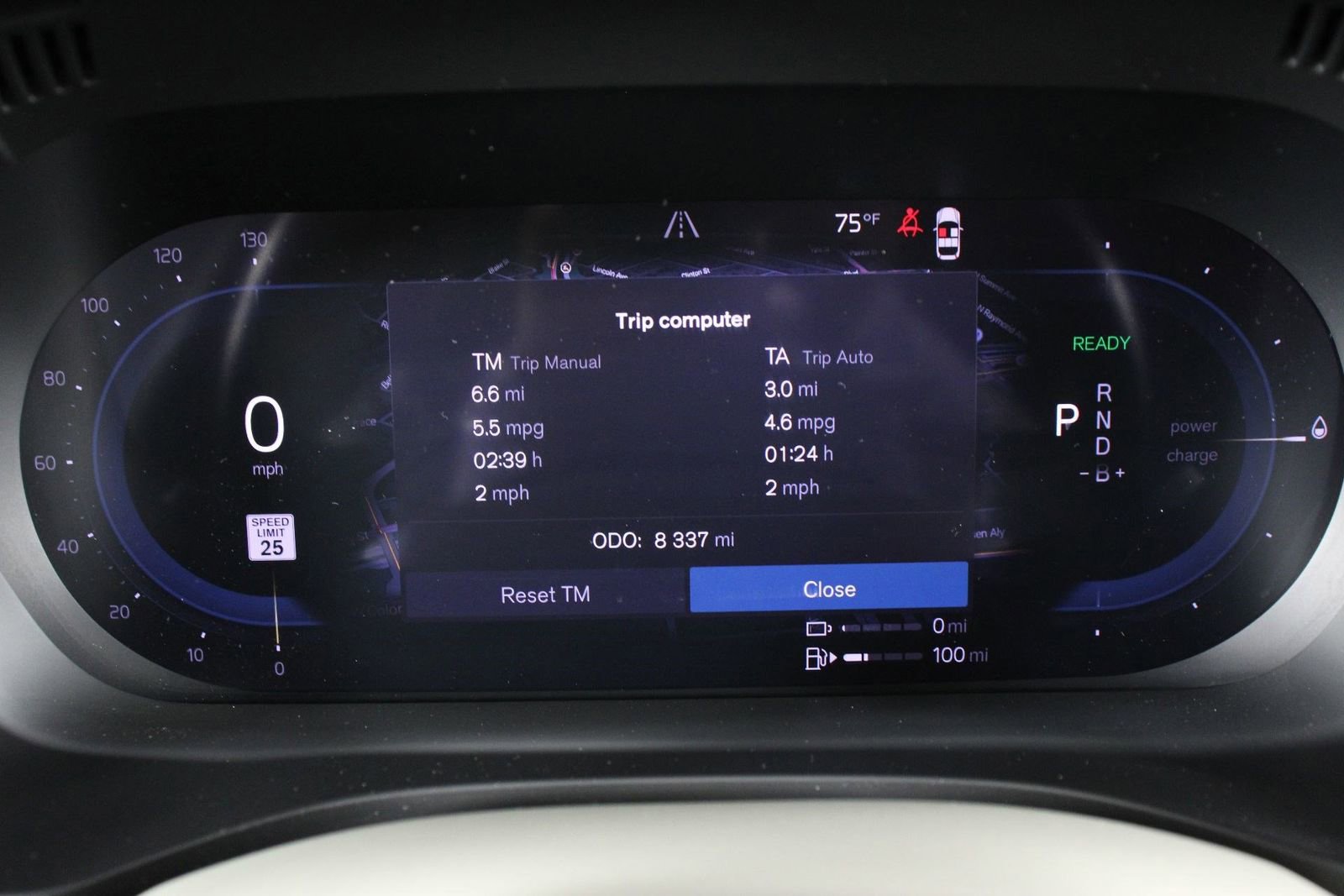 Certified 2025 Volvo XC60 T8 Plus w/ Protection Package Premier image 12