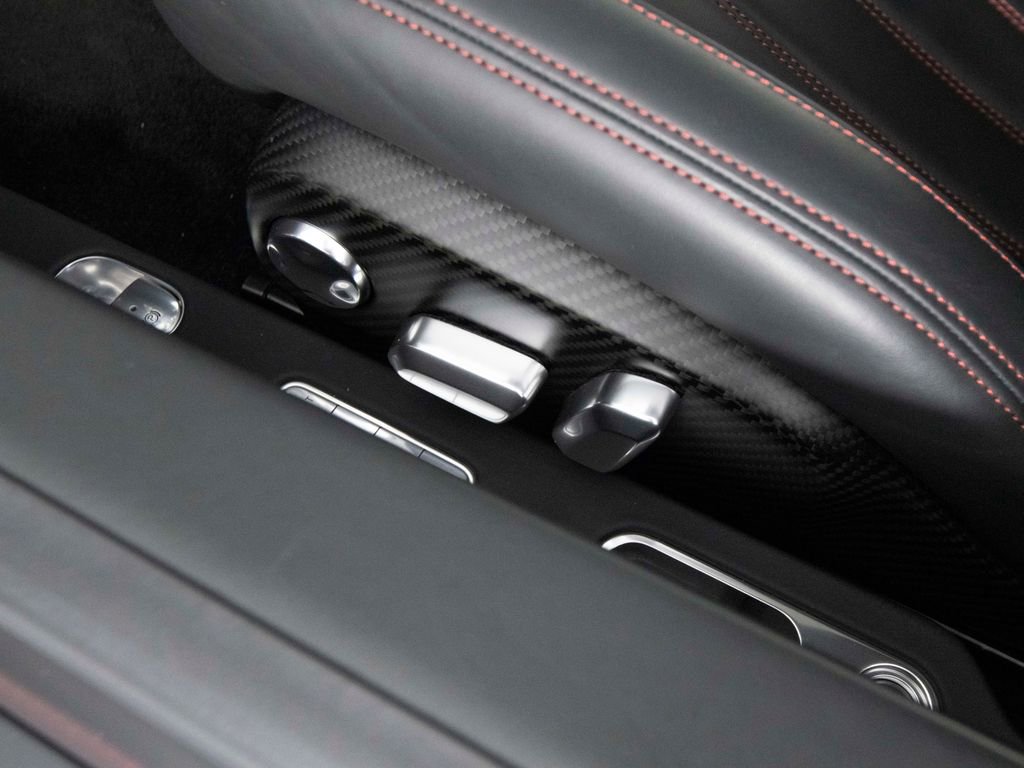 Used 2019 Bugatti Chiron image 48