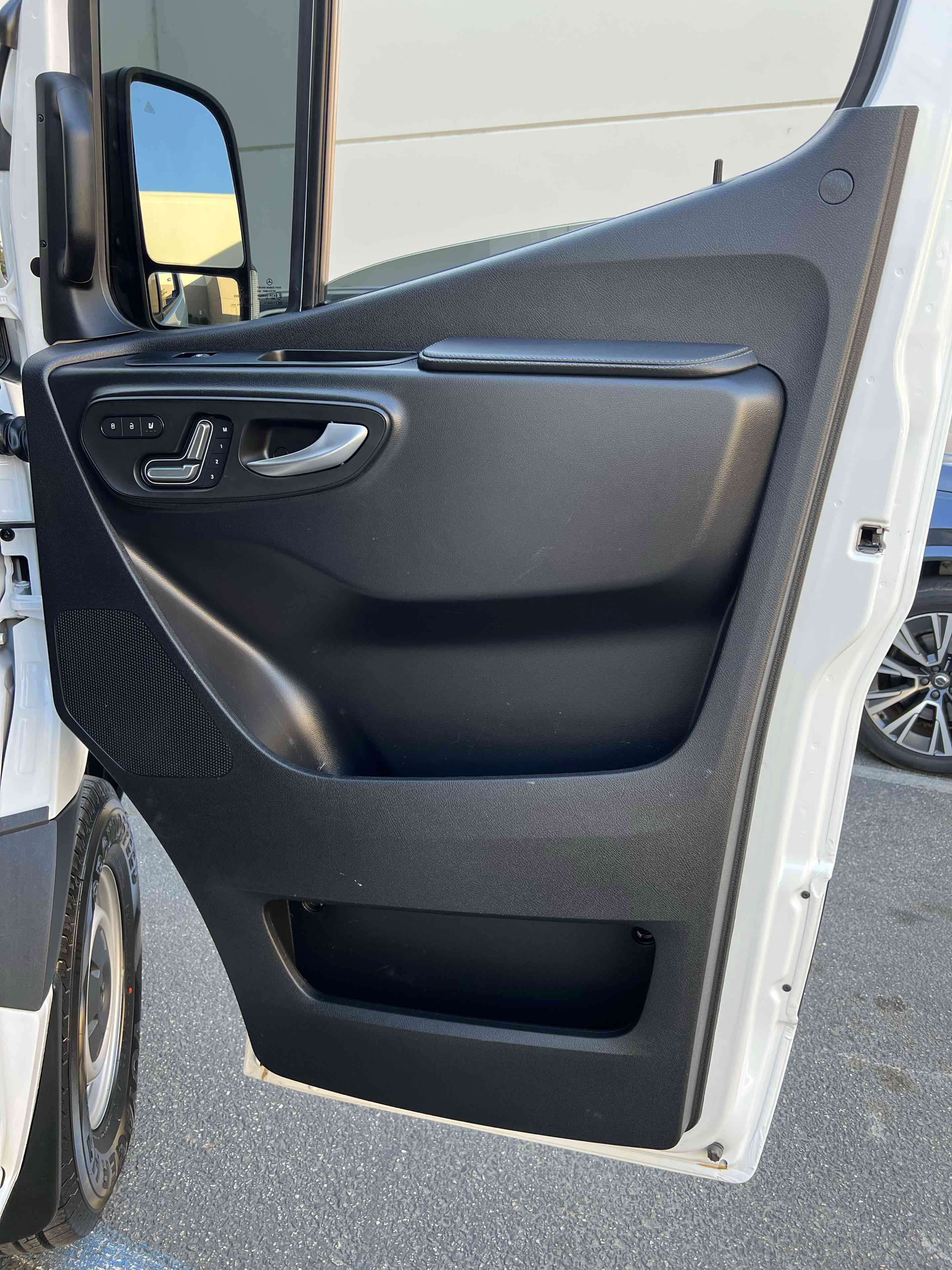 Used 2022 Mercedes-Benz Sprinter 2500 image 71