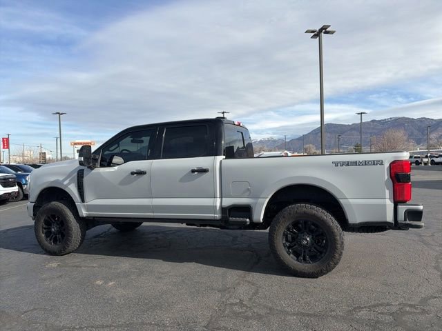 Used 2024 Ford F350 Platinum w/ Tremor Off-Road Package image 8