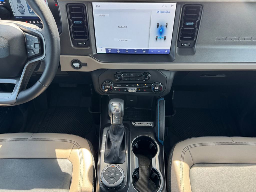 Used 2024 Ford Bronco Wildtrak image 11