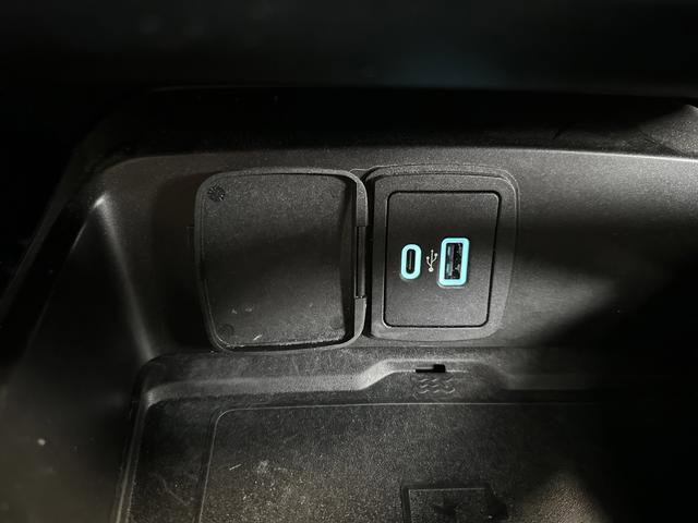 Used 2022 Ford Bronco Wildtrak image 22