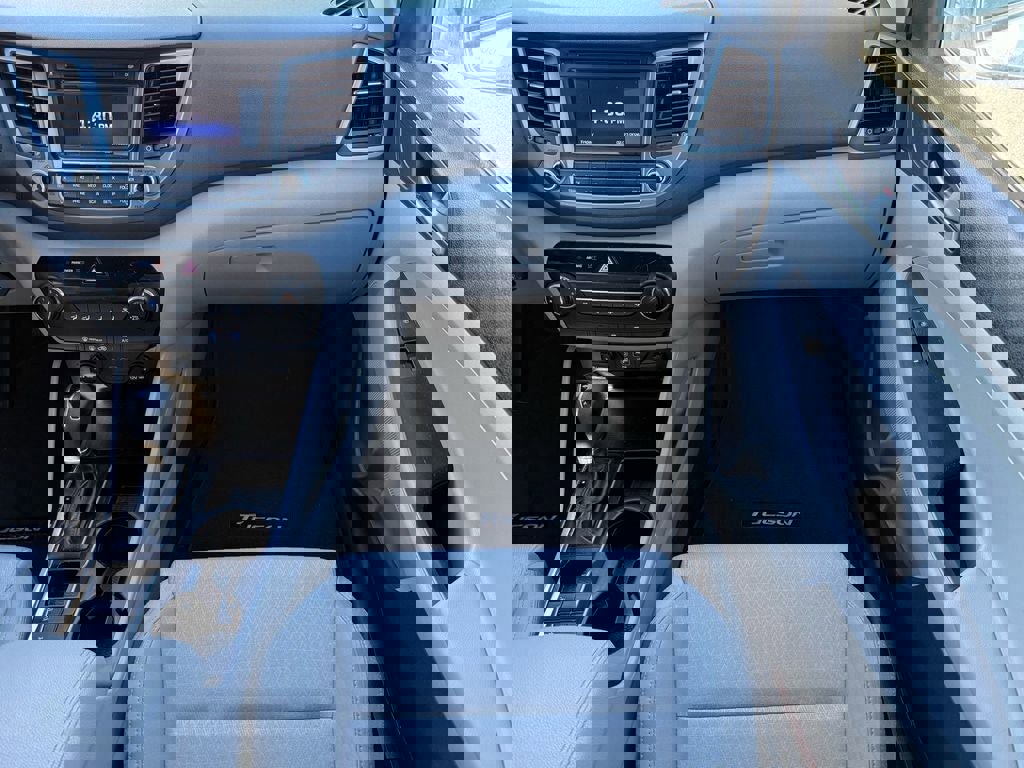 Used 2018 Hyundai Tucson SE image 14