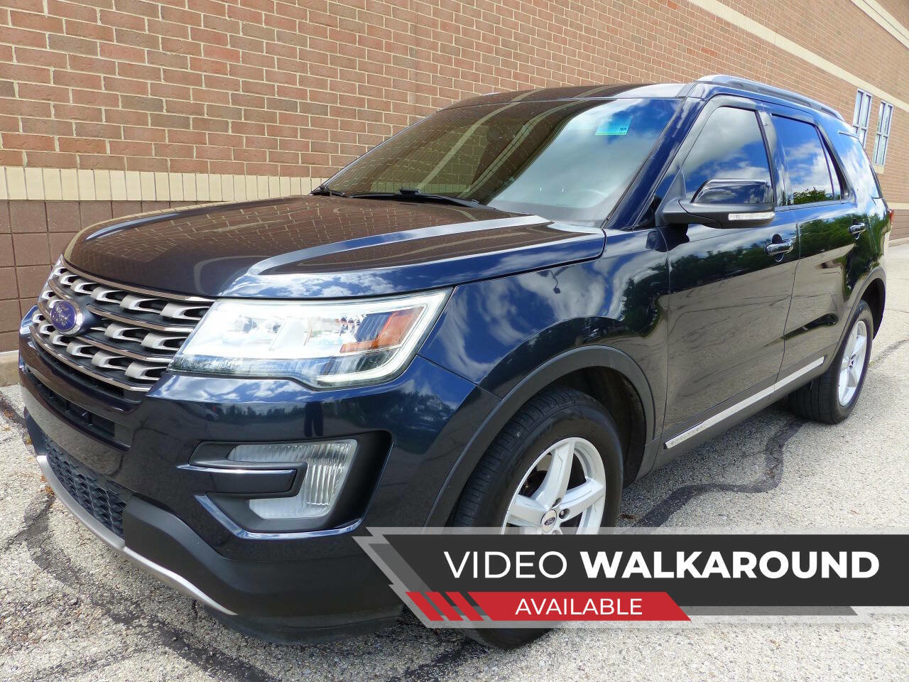 Used 2017 Ford Explorer XLT w/ Equipment Group 201A