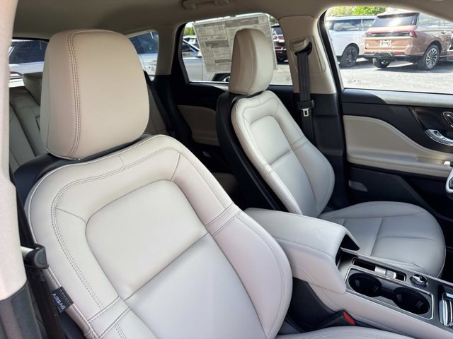 New 2026 Lincoln Corsair Premiere image 19