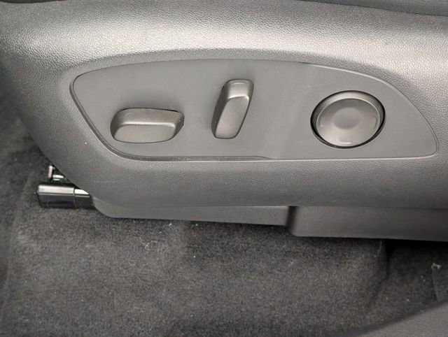 Used 2024 Chevrolet Traverse RS image 14