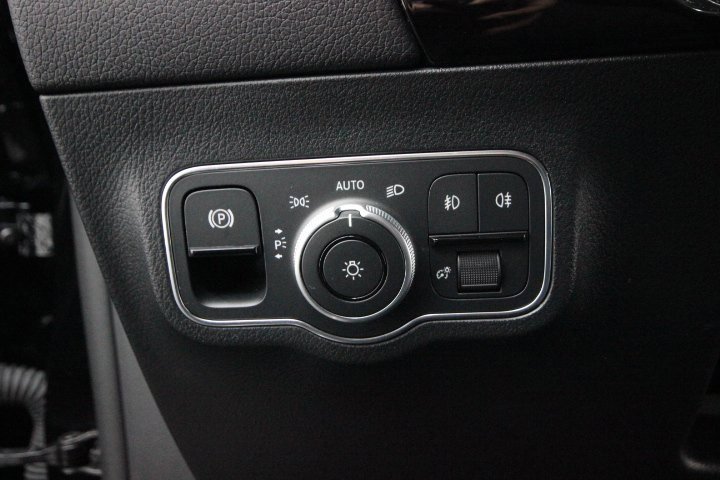 Used 2022 Mercedes-Benz GLA 250 4MATIC image 18