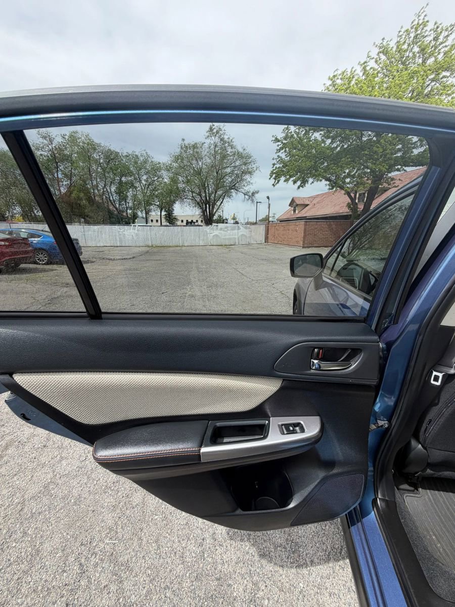 Used 2016 Subaru Crosstrek 2.0i Premium AWD/4WD image 21