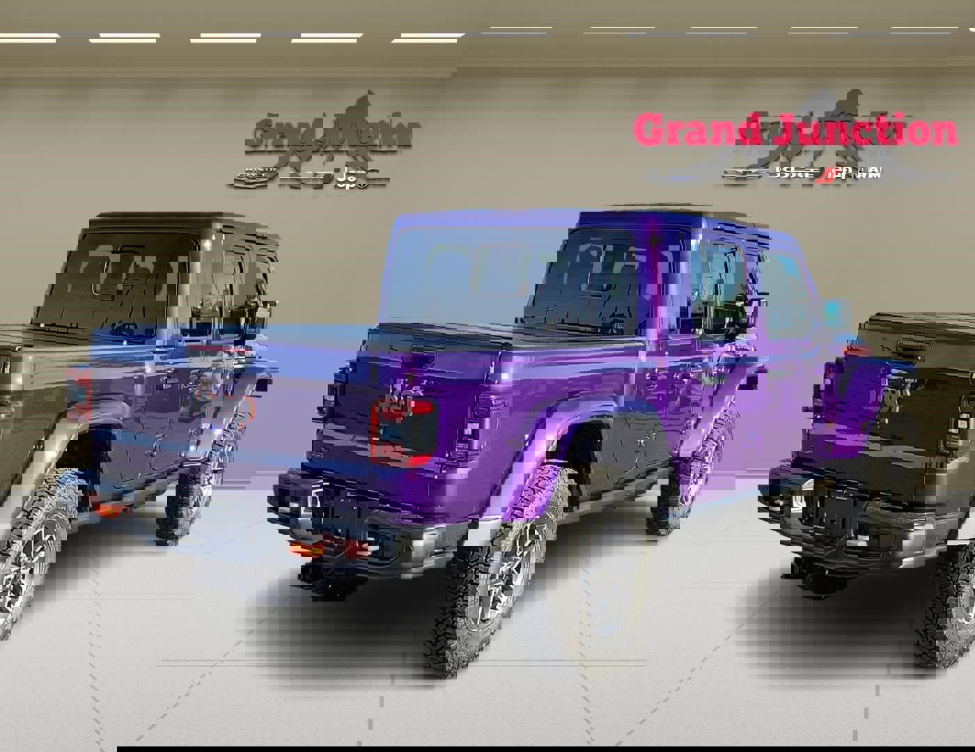 New 2026 Jeep Gladiator Mojave image 5