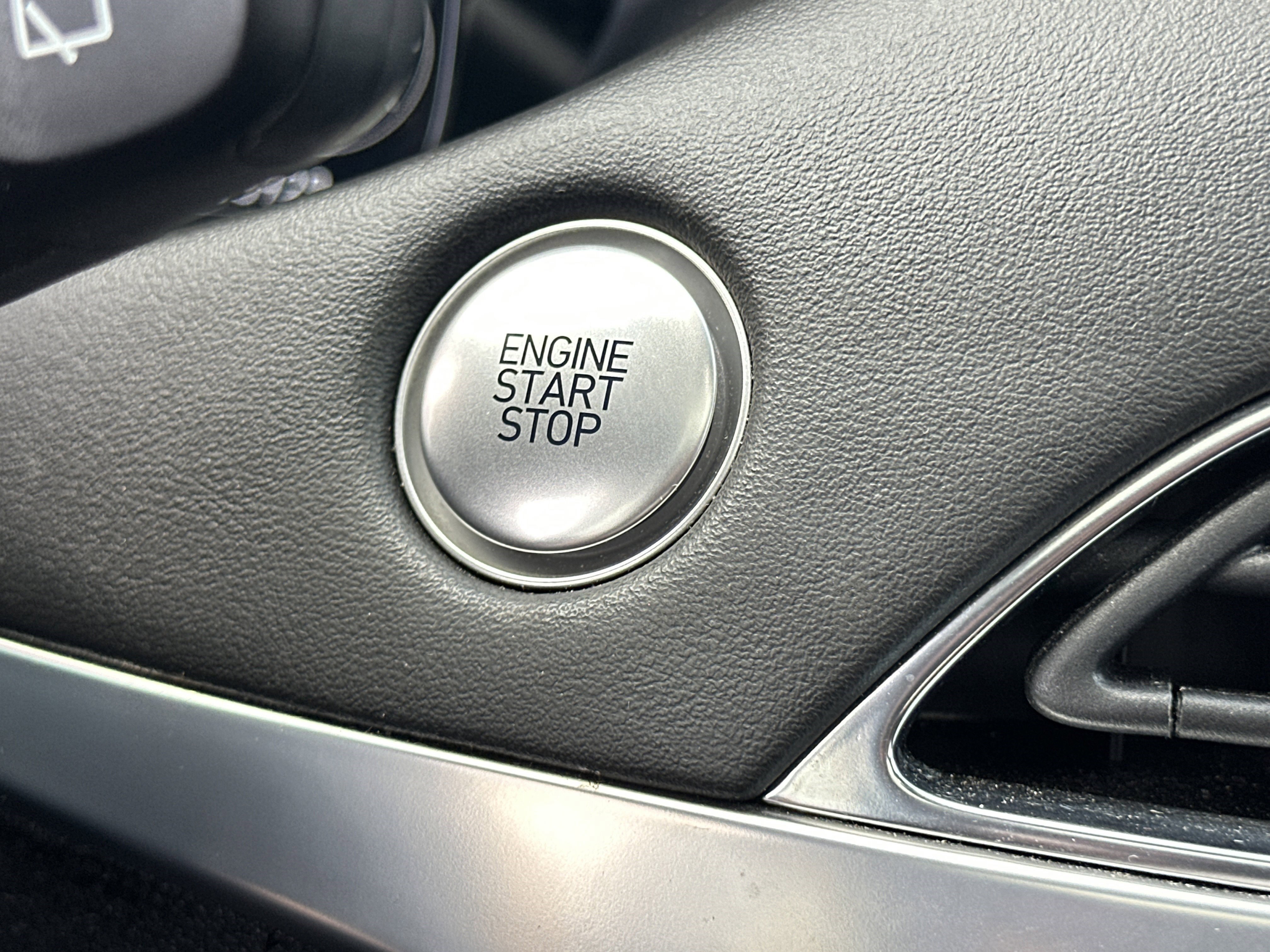 Used 2022 Hyundai Palisade Calligraphy image 7