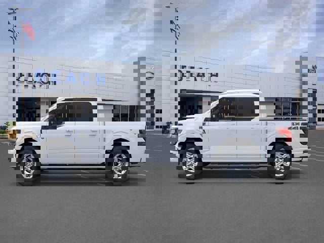 New 2026 Ford F150 XLT w/ Equipment Group 302A MID image 4