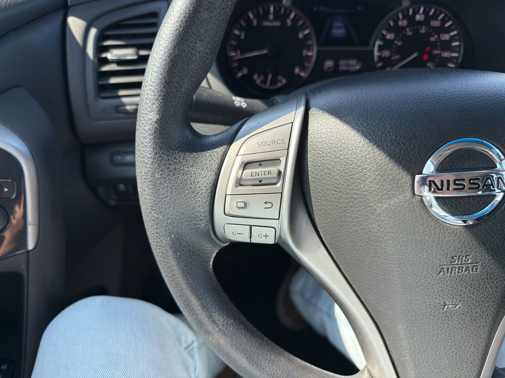 Used 2014 Nissan Altima 2.5 S w/ Display Audio Package FWD image 15