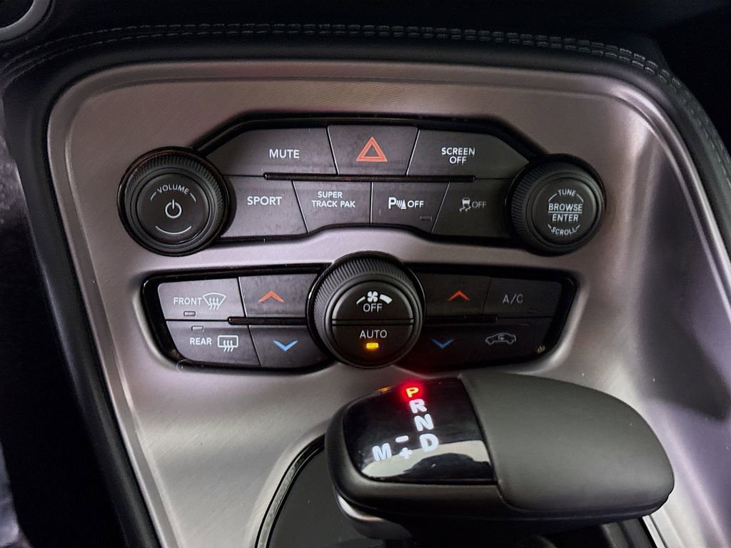 Used 2023 Dodge Challenger R/T w/ Plus Package image 10