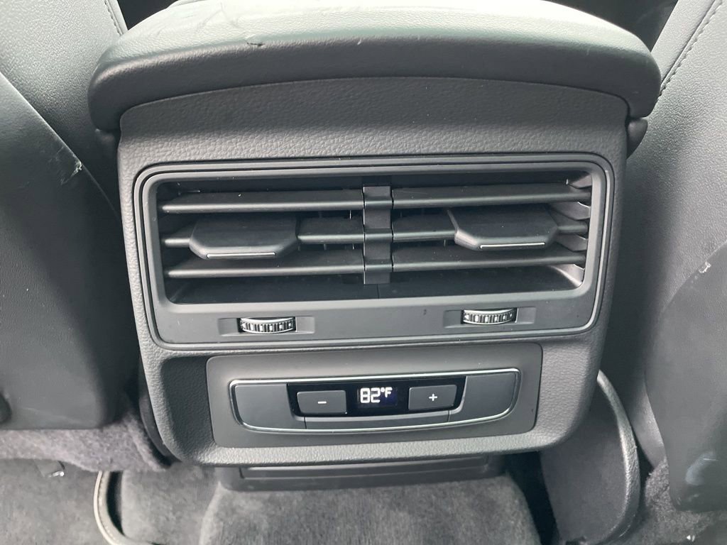 Used 2025 Audi Q7 3.0T Premium Plus image 28