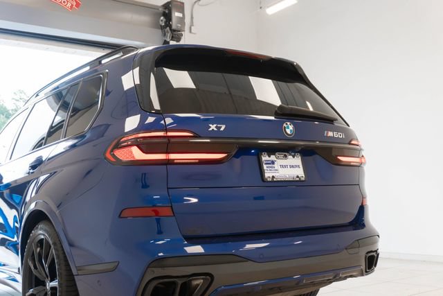 Used 2024 BMW X7 M60i w/ M Sport Professional Package AWD/4WD image 31