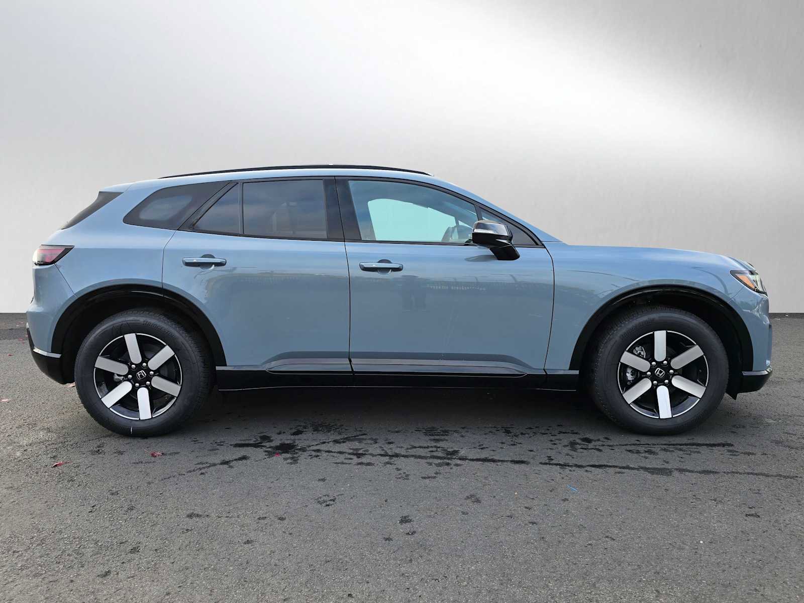 New 2025 Honda Prologue Touring image 2