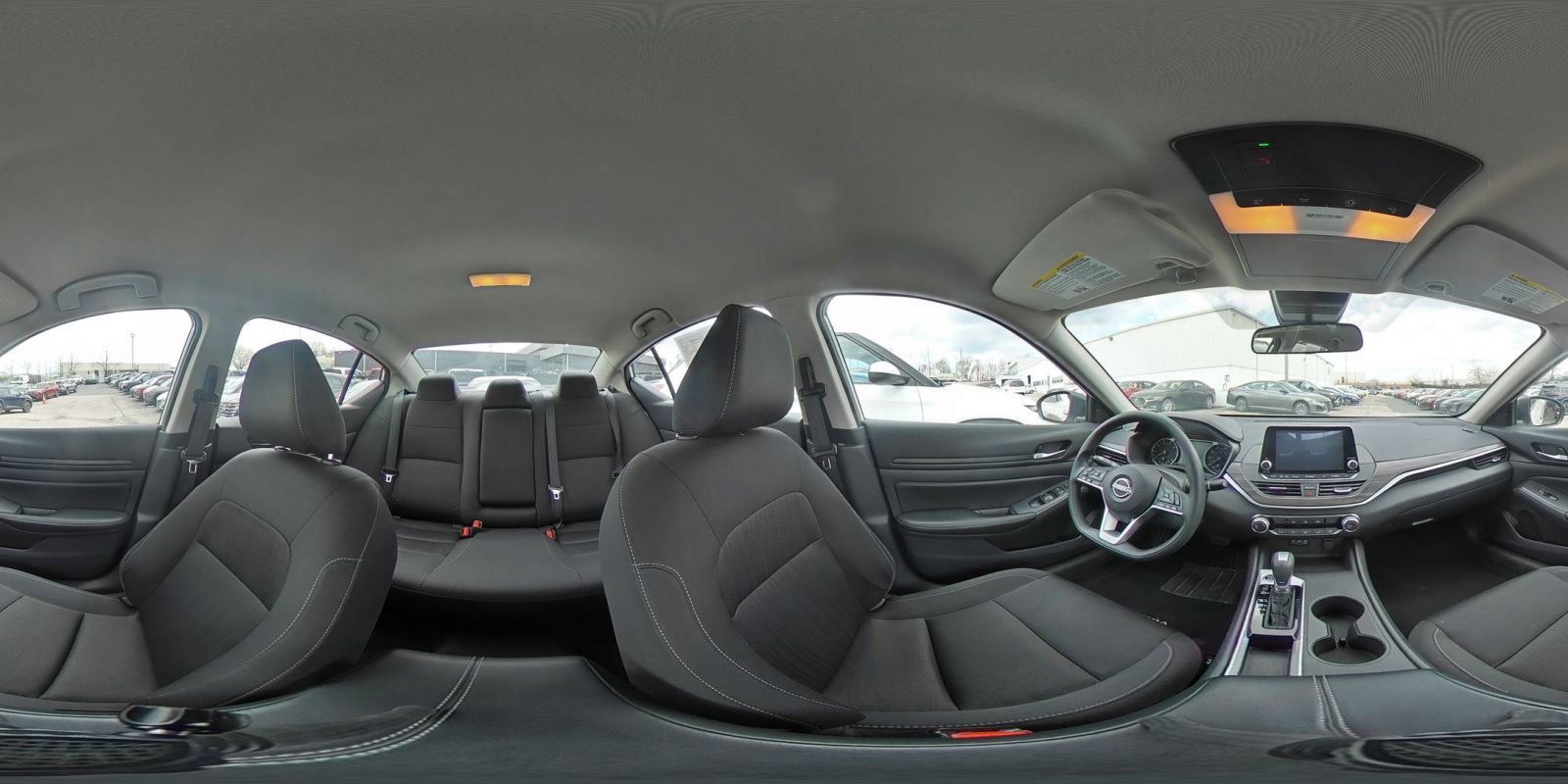 Used 2025 Nissan Altima 2.5 SV FWD image 42
