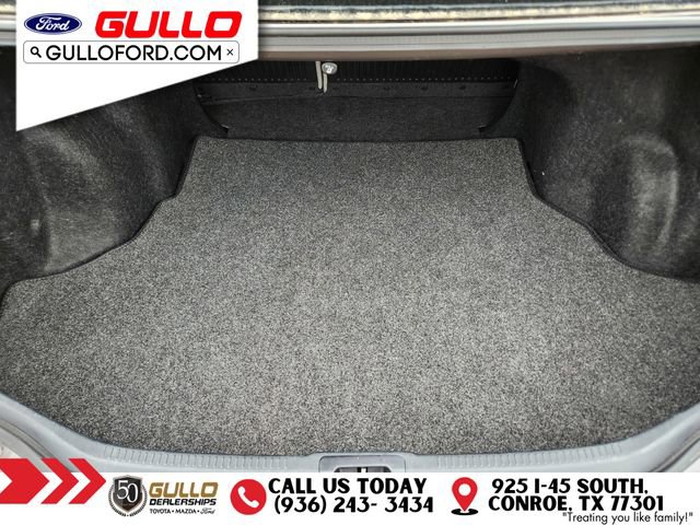 Used 2016 Toyota Camry LE FWD image 11