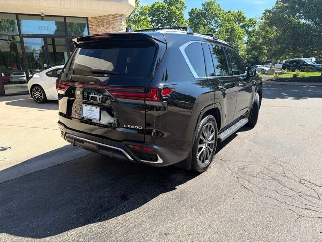 Used 2024 Lexus LX 600 F Sport AWD/4WD image 7