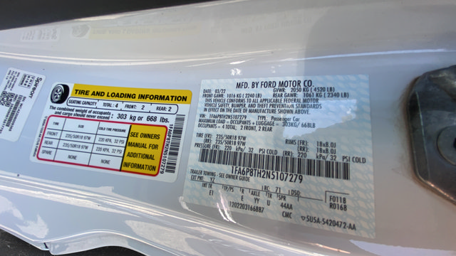 Used 2022 Ford Mustang Premium RWD image 28