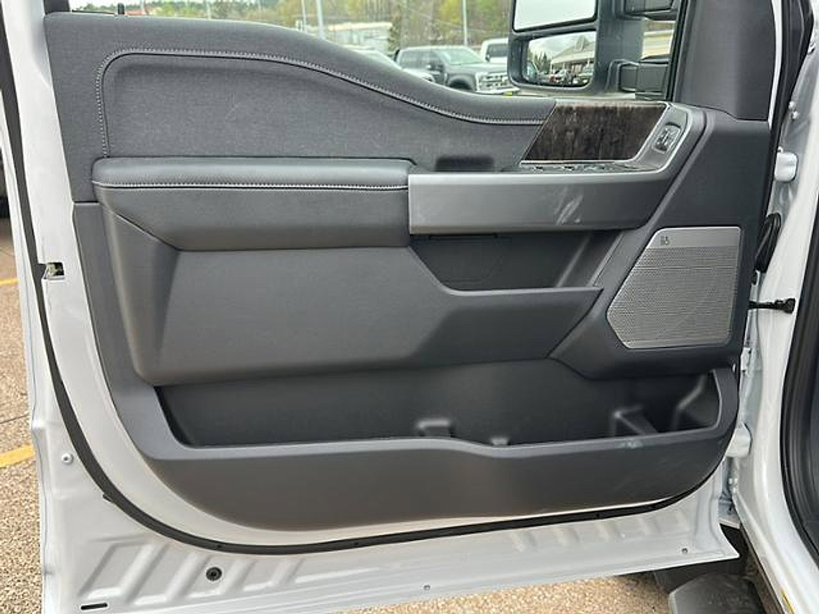 New 2026 Ford F550 4x4 Crew Cab Super Duty image 18