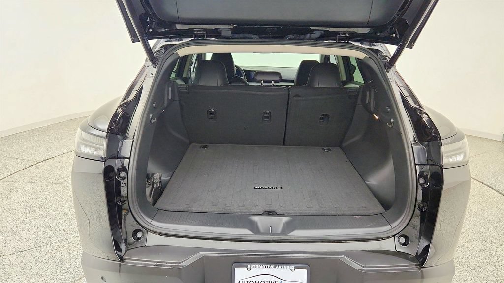 Used 2025 Nissan Murano SV AWD/4WD image 21