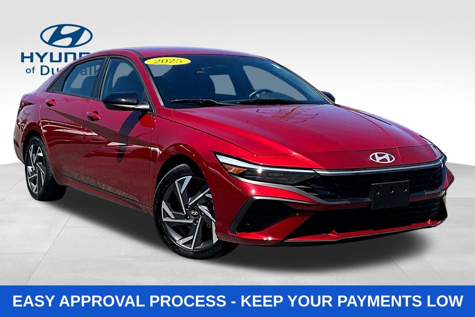 Used 2025 Hyundai Elantra Sport FWD image 3